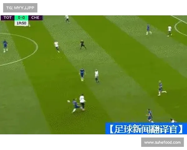足球后卫球员转会动态分析及其对球队防线影响的深度剖析 足球后卫球员转会动态分析及其对球队防线影响的深度剖析